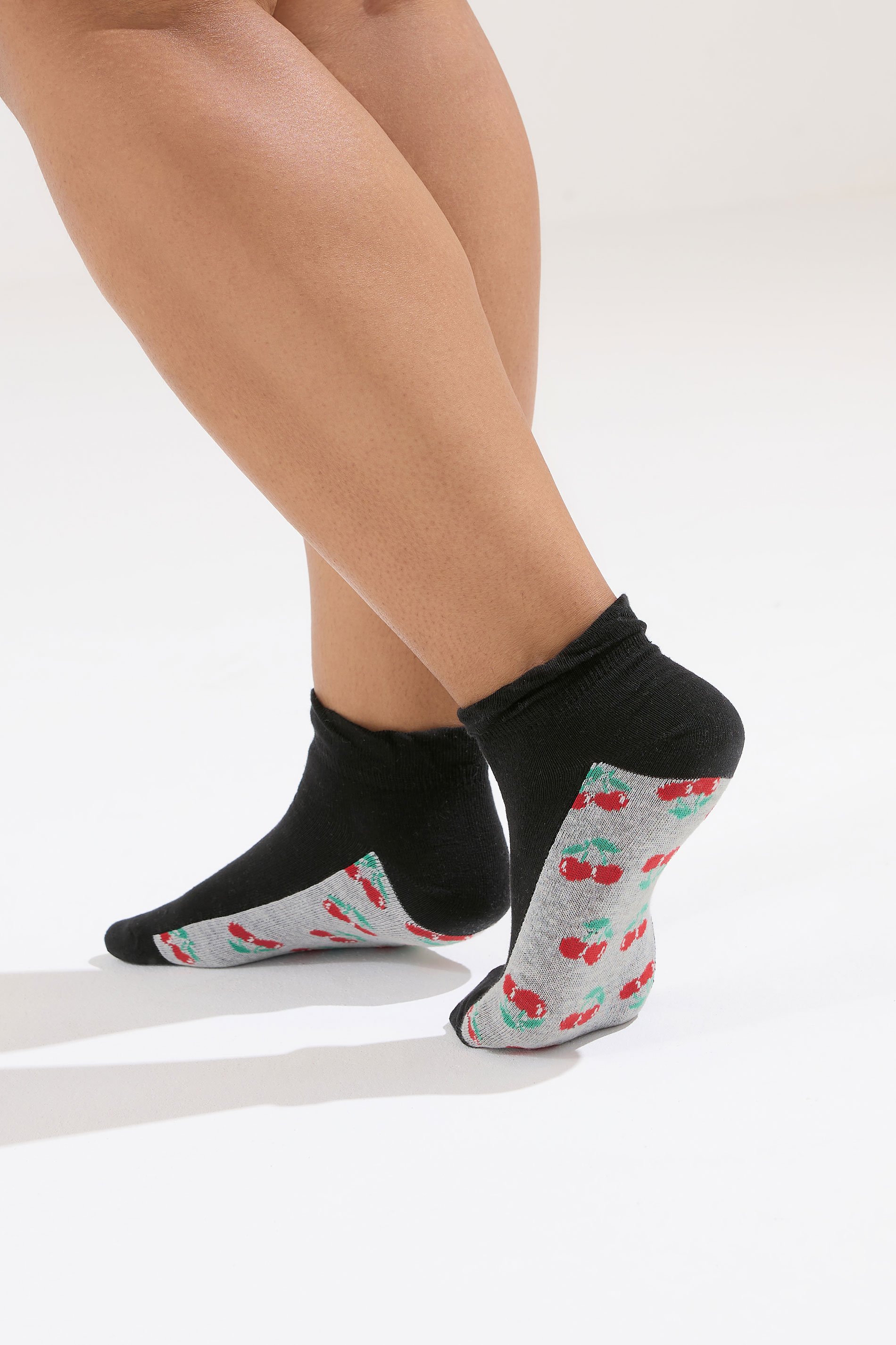 YOURS 4 PACK Plus Size Black Mixed Fruit Trainer Liner Socks | Yours Clothing 5