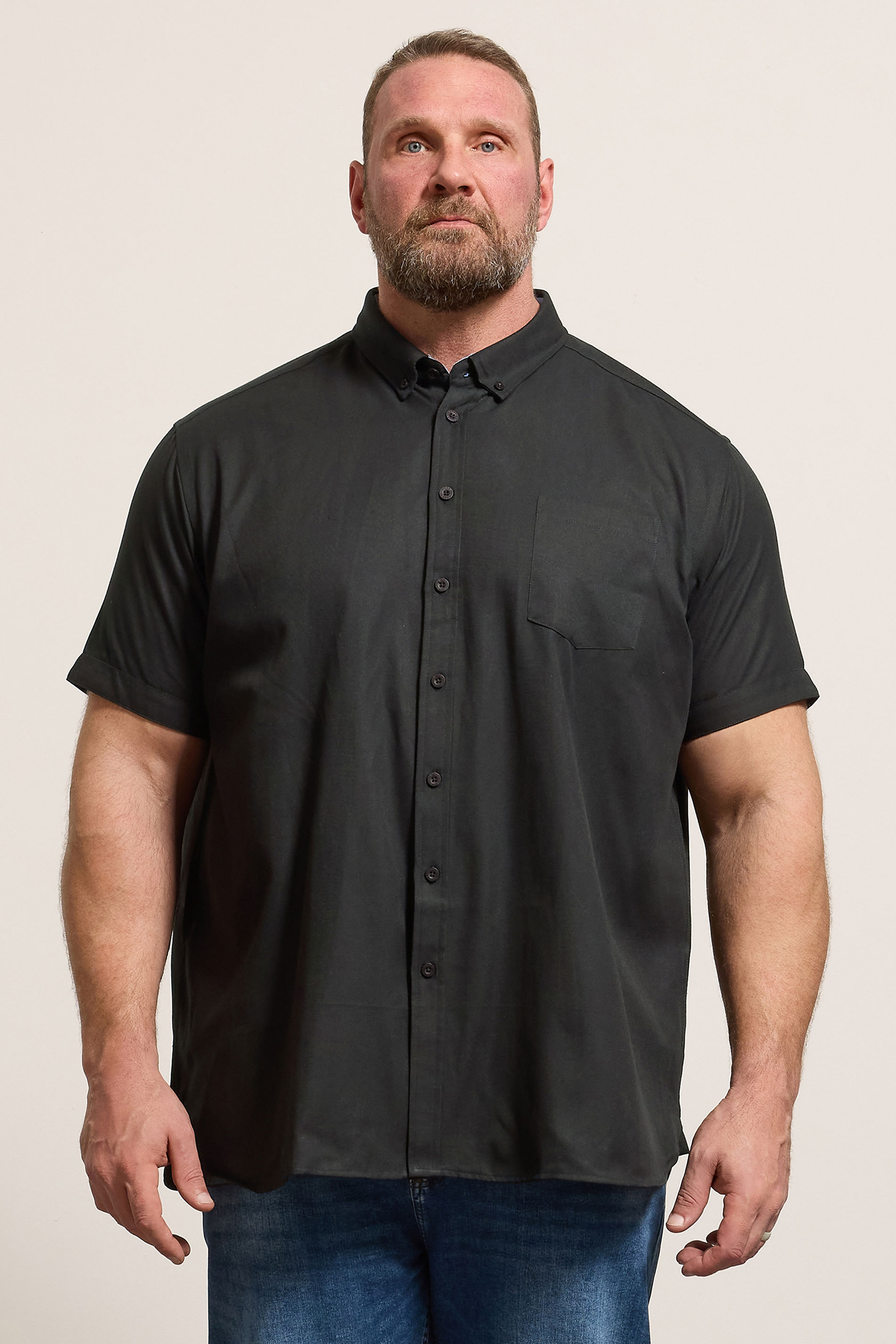 D555 Big & Tall Black Short Sleeve Oxford Shirt | BadRhino 3