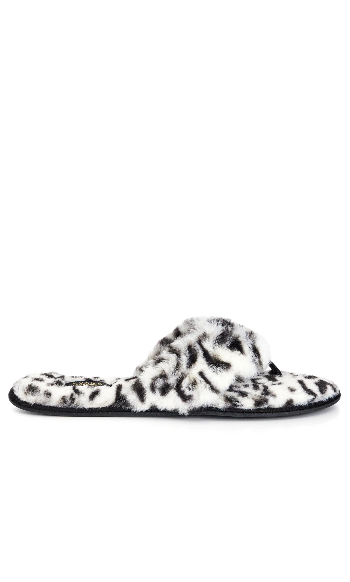 Extra Wide Fit Diana Leopard Print Slipper 3