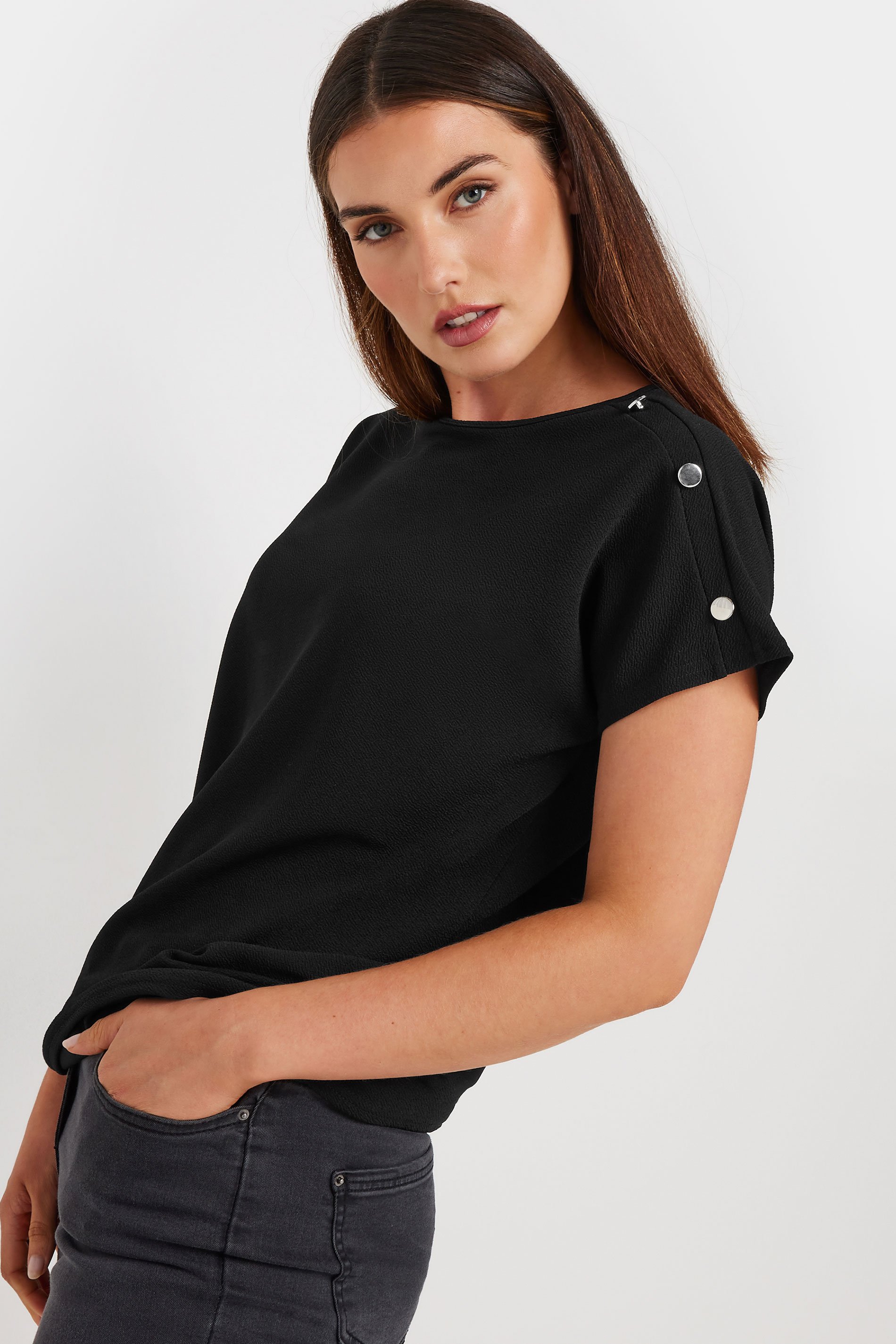 Black Sheer Elana Blouse | Tuckernuck