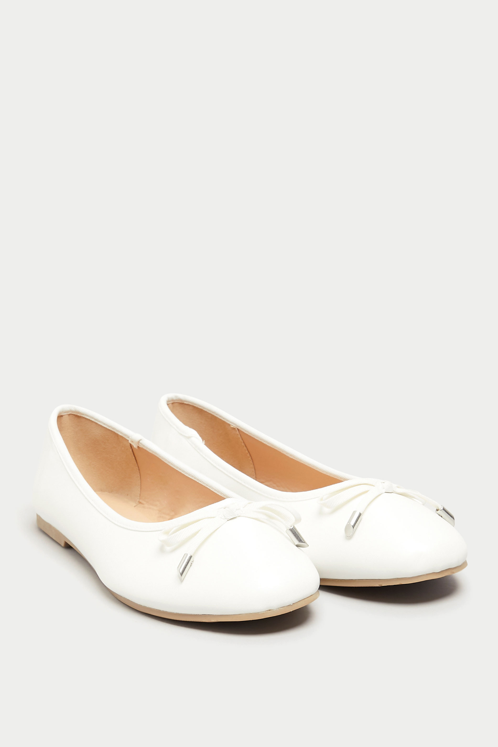 White Ballerina Pumps In Wide E Fit & Extra Wide EEE Fit | Yours Clothing 2