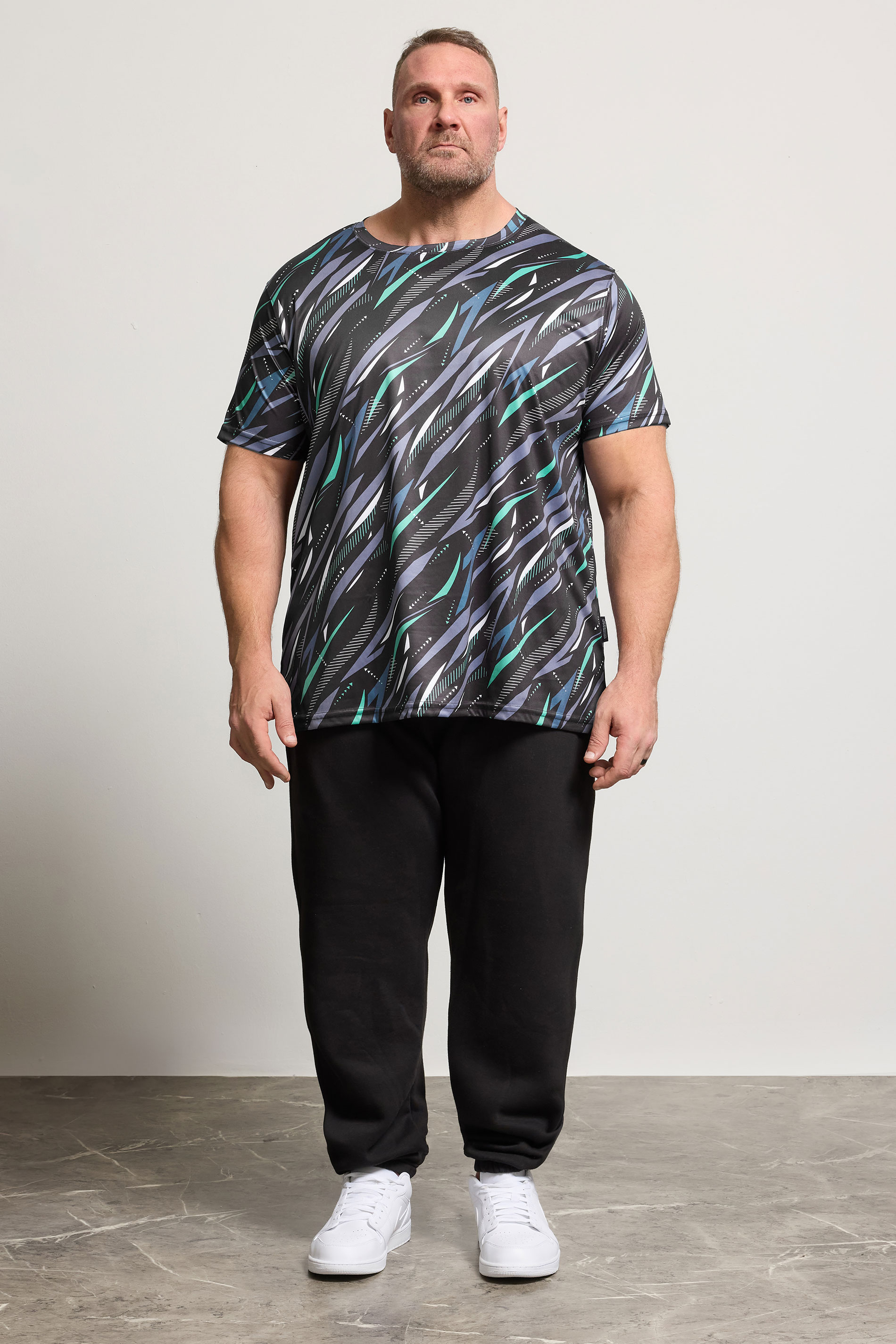 D555 Big & Tall Black Lightweight Active Print T-Shirt | BadRhino 1