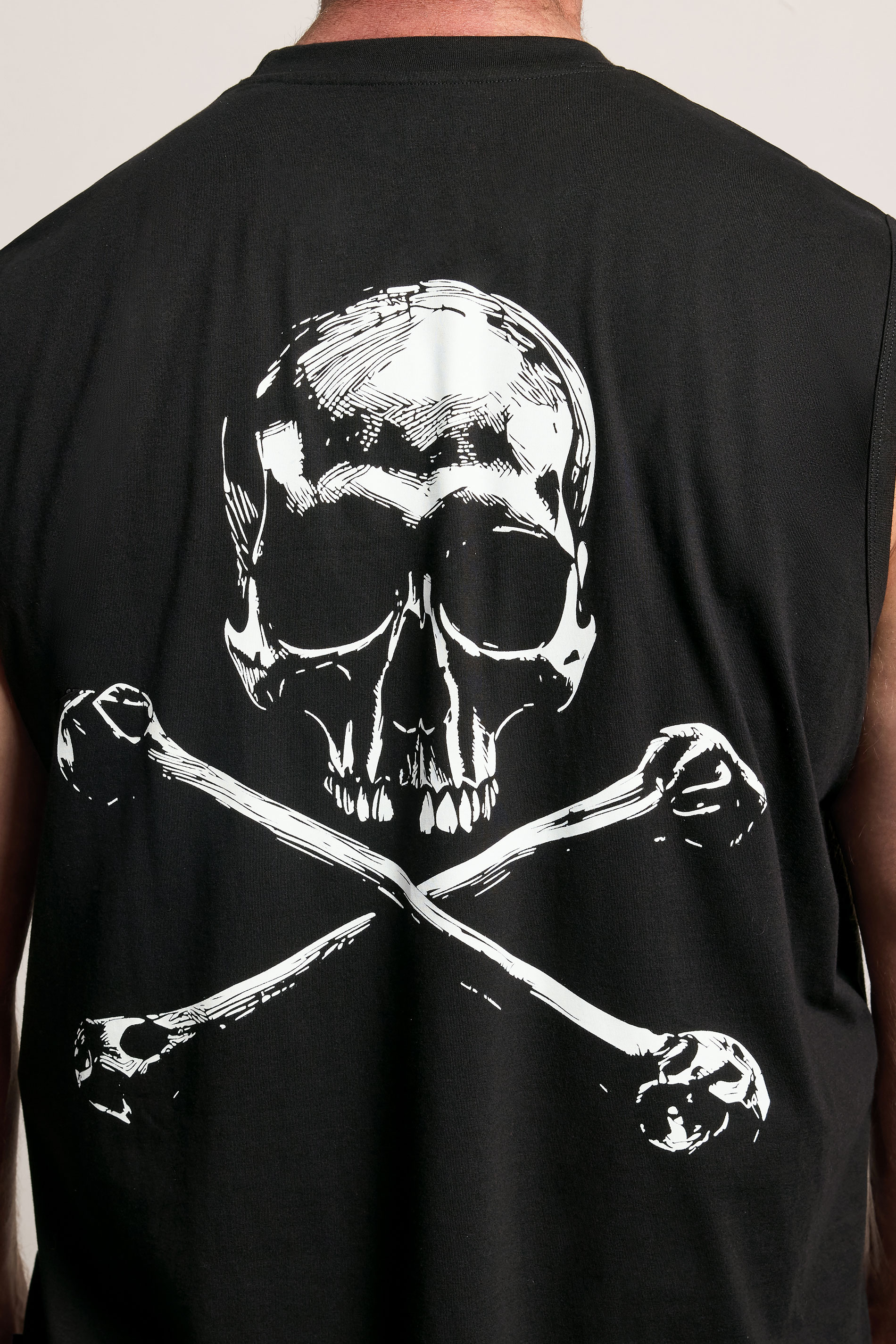 BadRhino Big & Tall Black Skull & Crossbones Graphic Muscle Vest | BadRhino 4