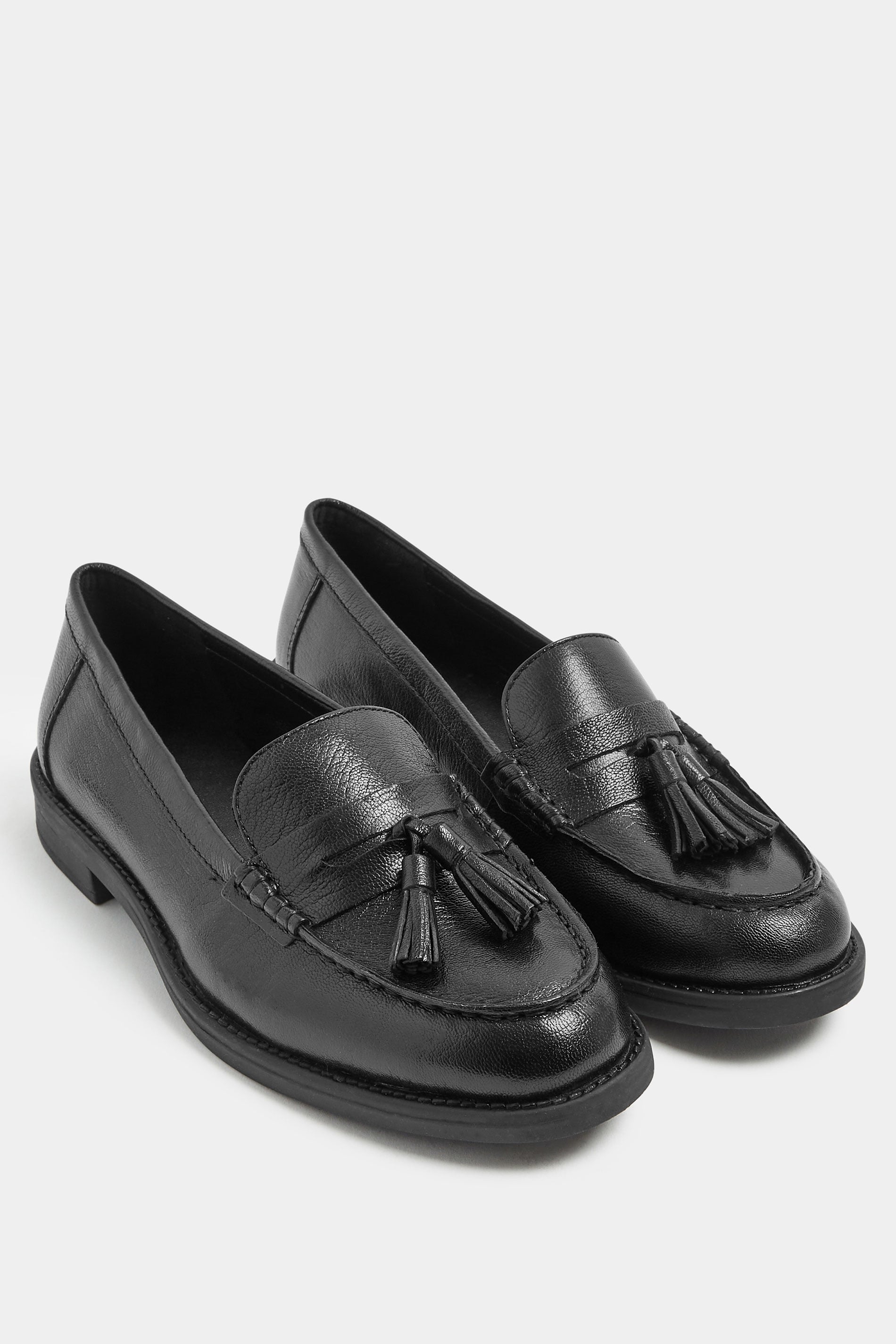 Black Tassle Loafers In Wide E Fit | Yours Clothing 1