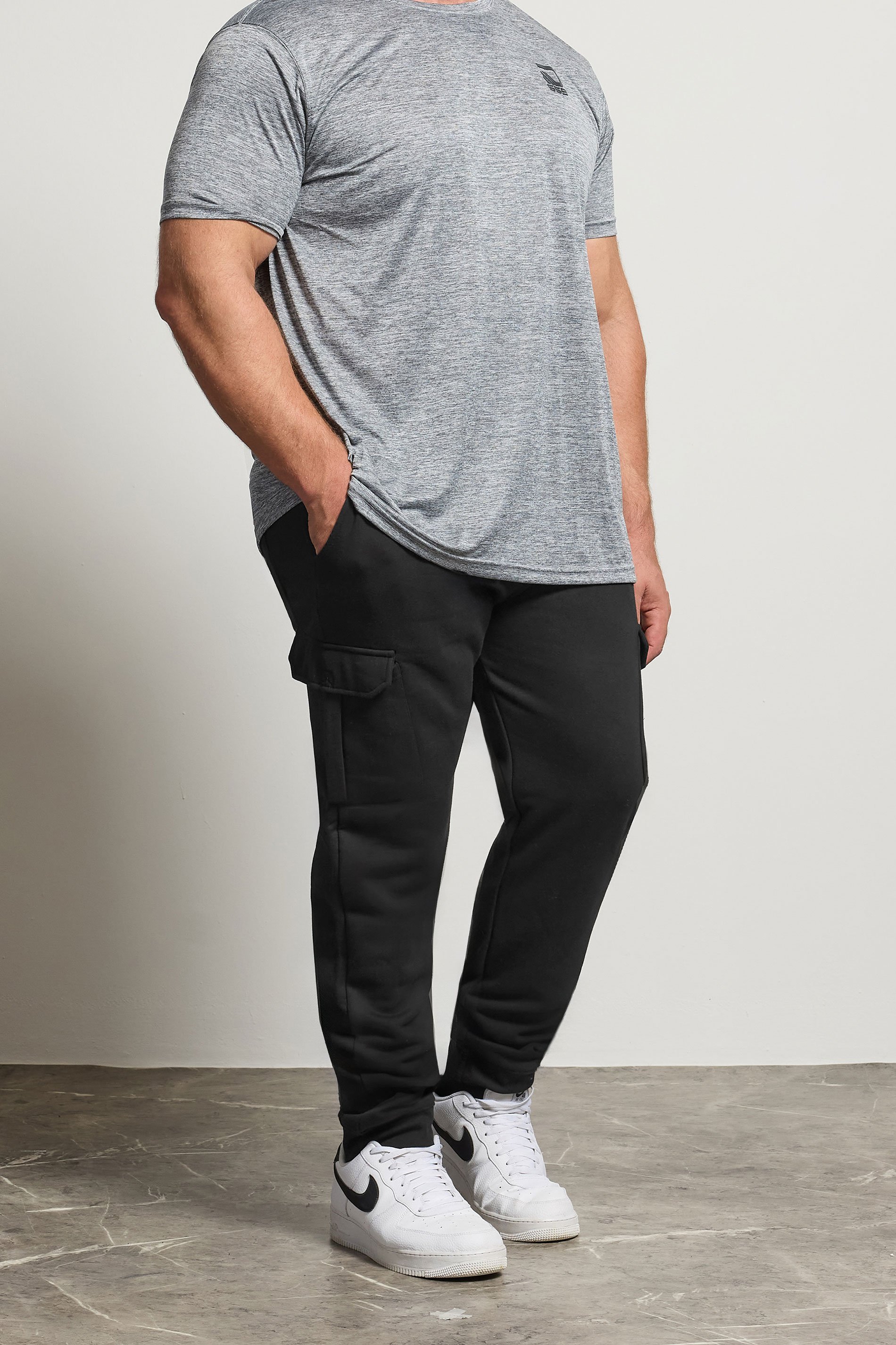 D555 Big & Tall Black Cargo Cuffed Joggers | BadRhino 1