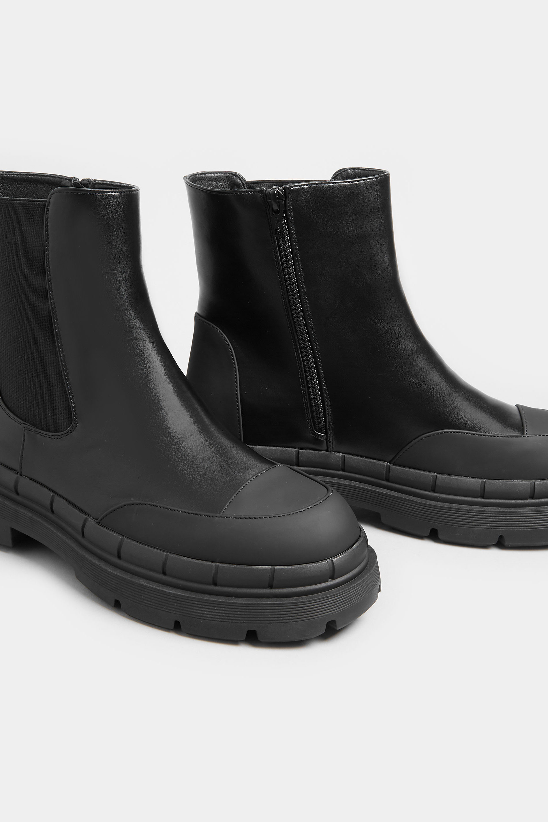 Black Chunky High Chelsea Boots In Extra Wide EEE Fit | Yours Clothing  5