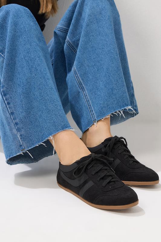 LTS Black Padded Retro Trainers In Standard Fit | Long Tall Sally 1