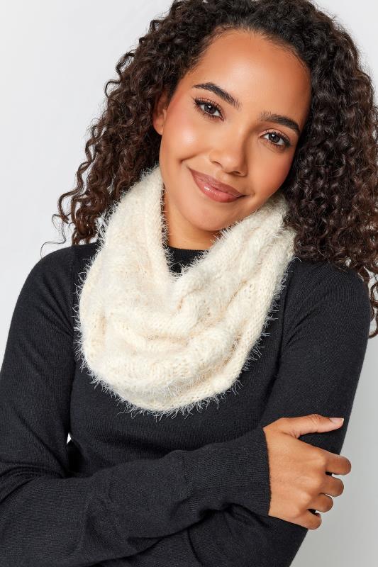 Plus Size  Yours Cream Cable Knit Snood