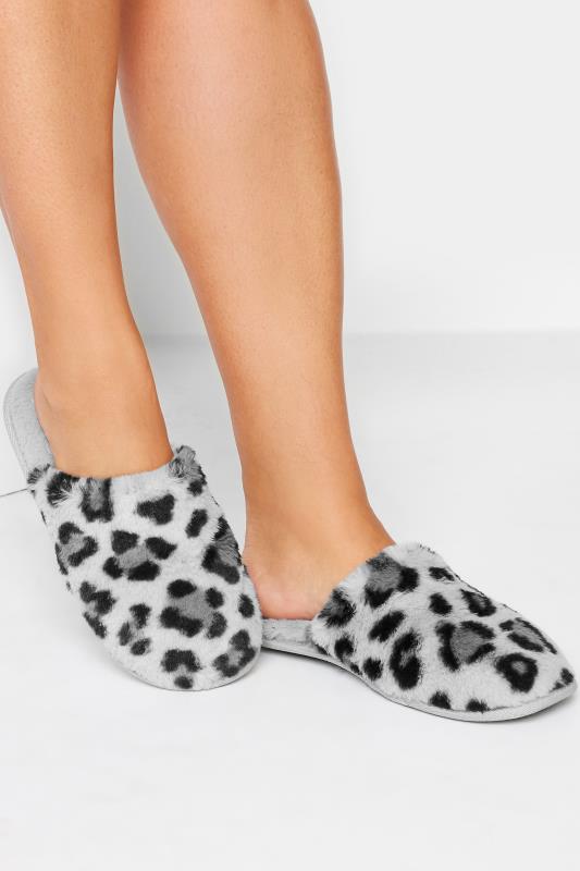 Plus Size  Yours Grey Leopard Print Mule Slippers In Wide E Fit