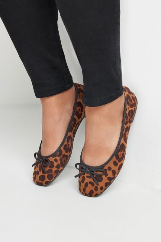 Plus Size  Yours Brown Leopard Print Ballet Pumps In Extra Wide EEE Fit