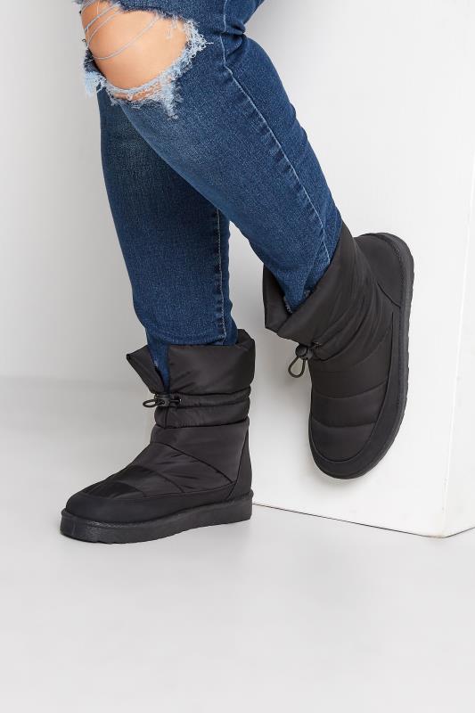 Black Padded Snow Boots In Wide E Fit & Extra Wide EEE Fit | Yours Clothing 1