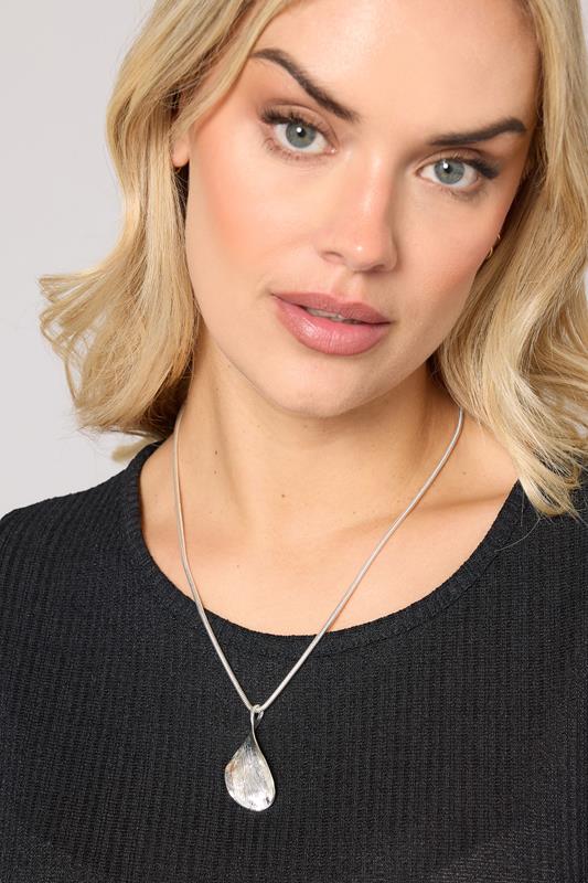 Silver Tone Twisted Pendant Necklace | Yours Clothing 1