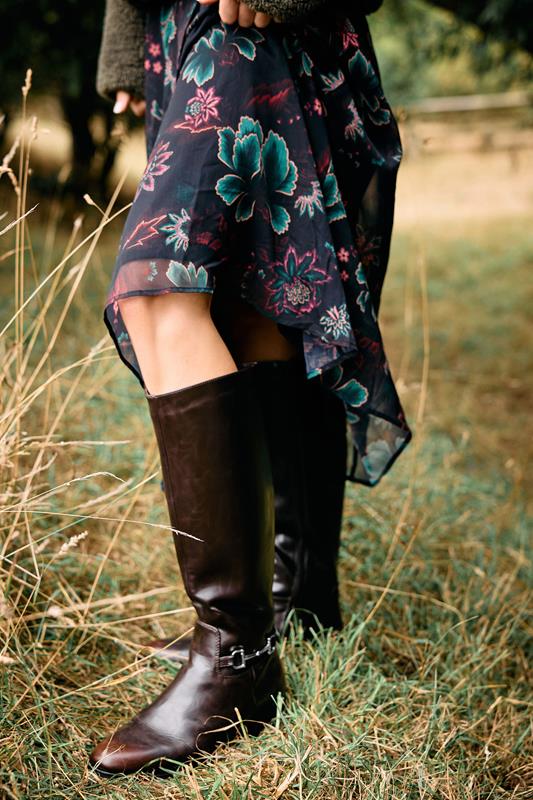 Tall  LTS Brown Metal Trim Knee High Riding Boots