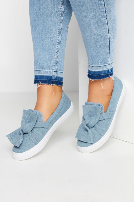Plus Size  Yours Blue Denim Twisted Bow Slip-On Trainers In Wide E Fit