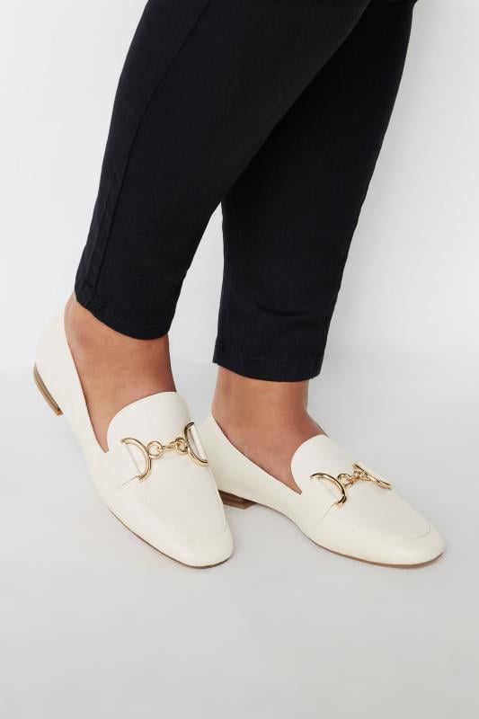 Plus Size  Yours White Link Loafer In Wide E Fit
