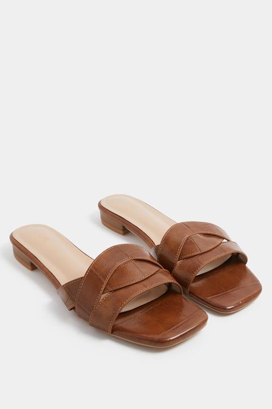 LTS Brown Twisted Block Mule Sandals In Standard Fit