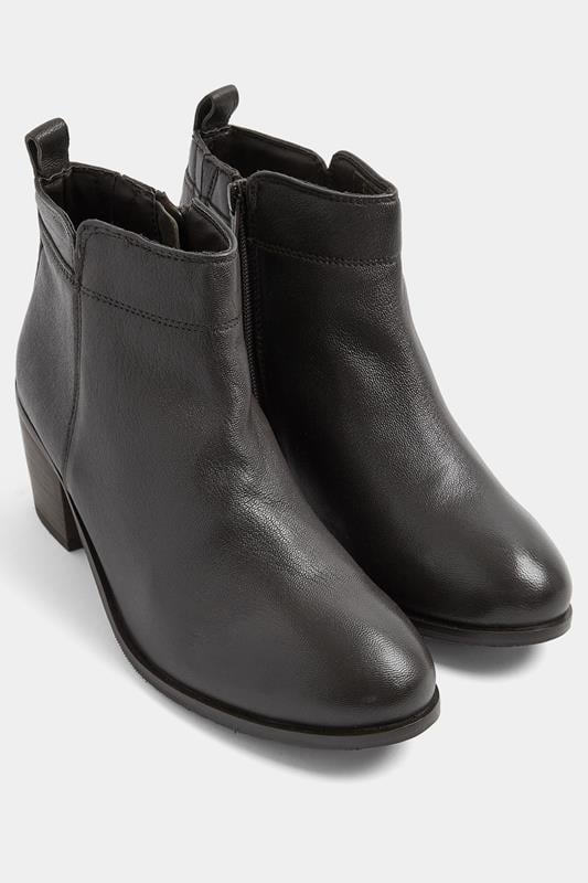  Yours Brown Leather Heeled Ankle Boots In Wide E Fit