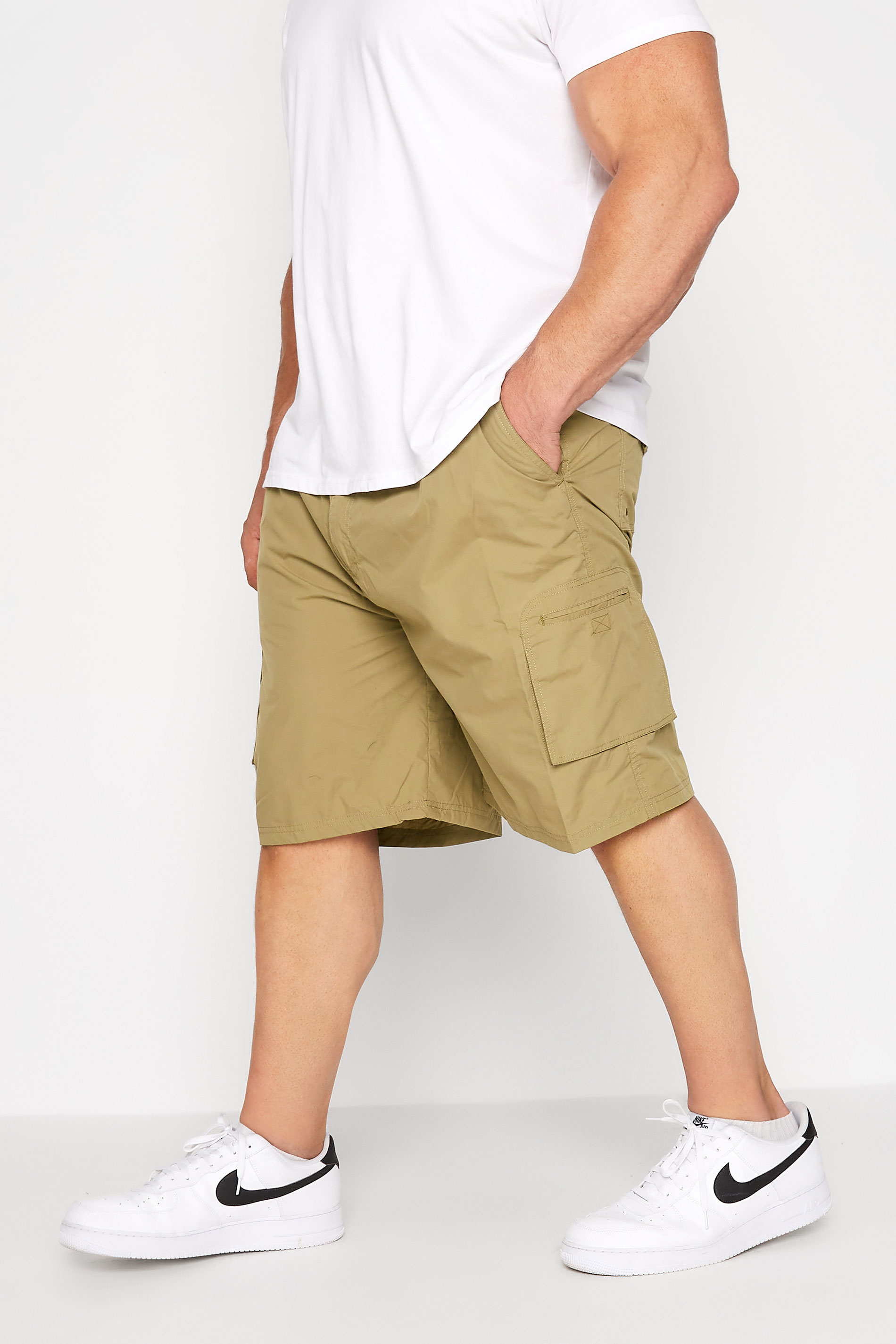 D555 Big & Tall Brown Cargo Shorts | BadRhino 1