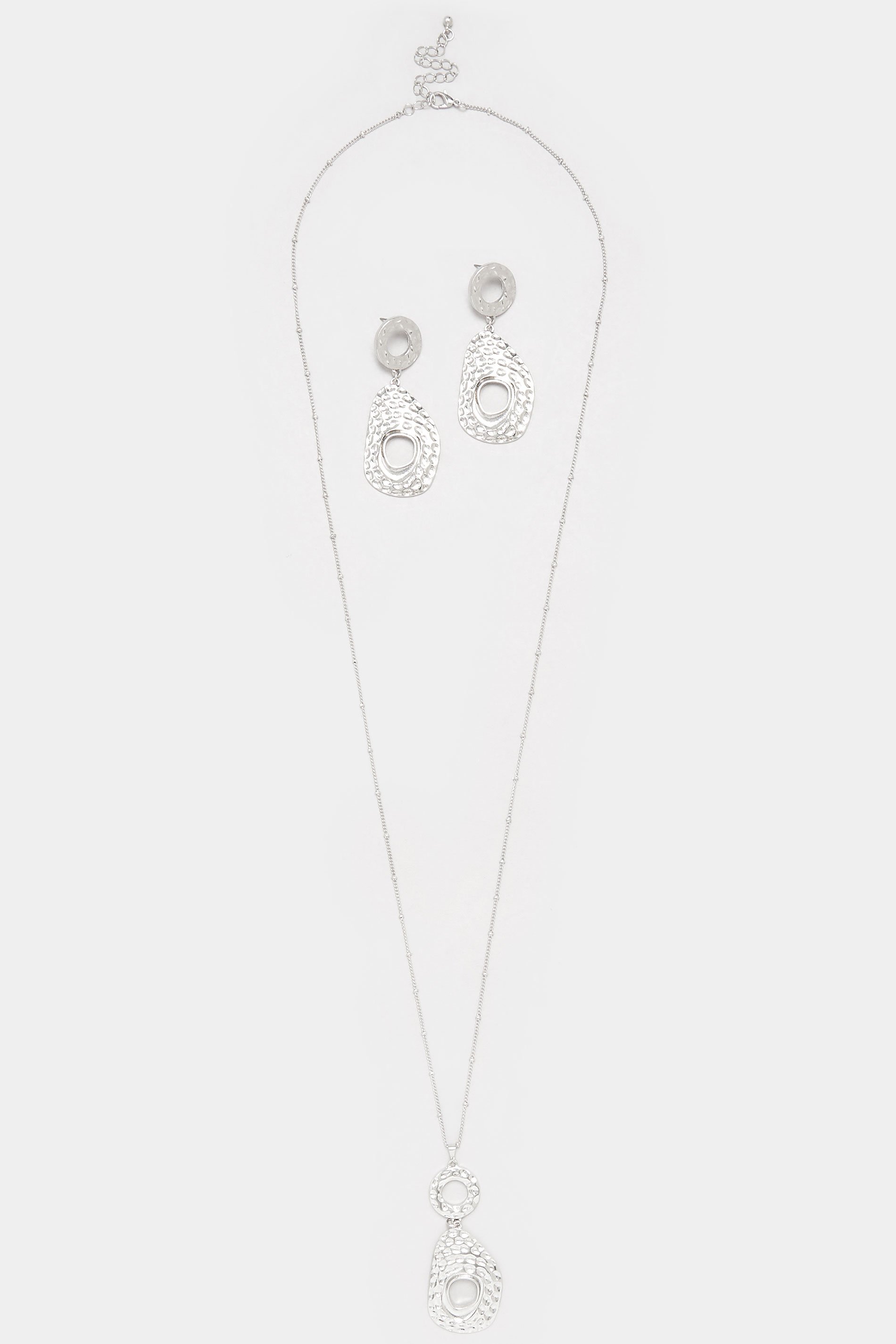 Silver Tone Hammered Pendant Necklace & Earrings Set | Yours Clothing 2