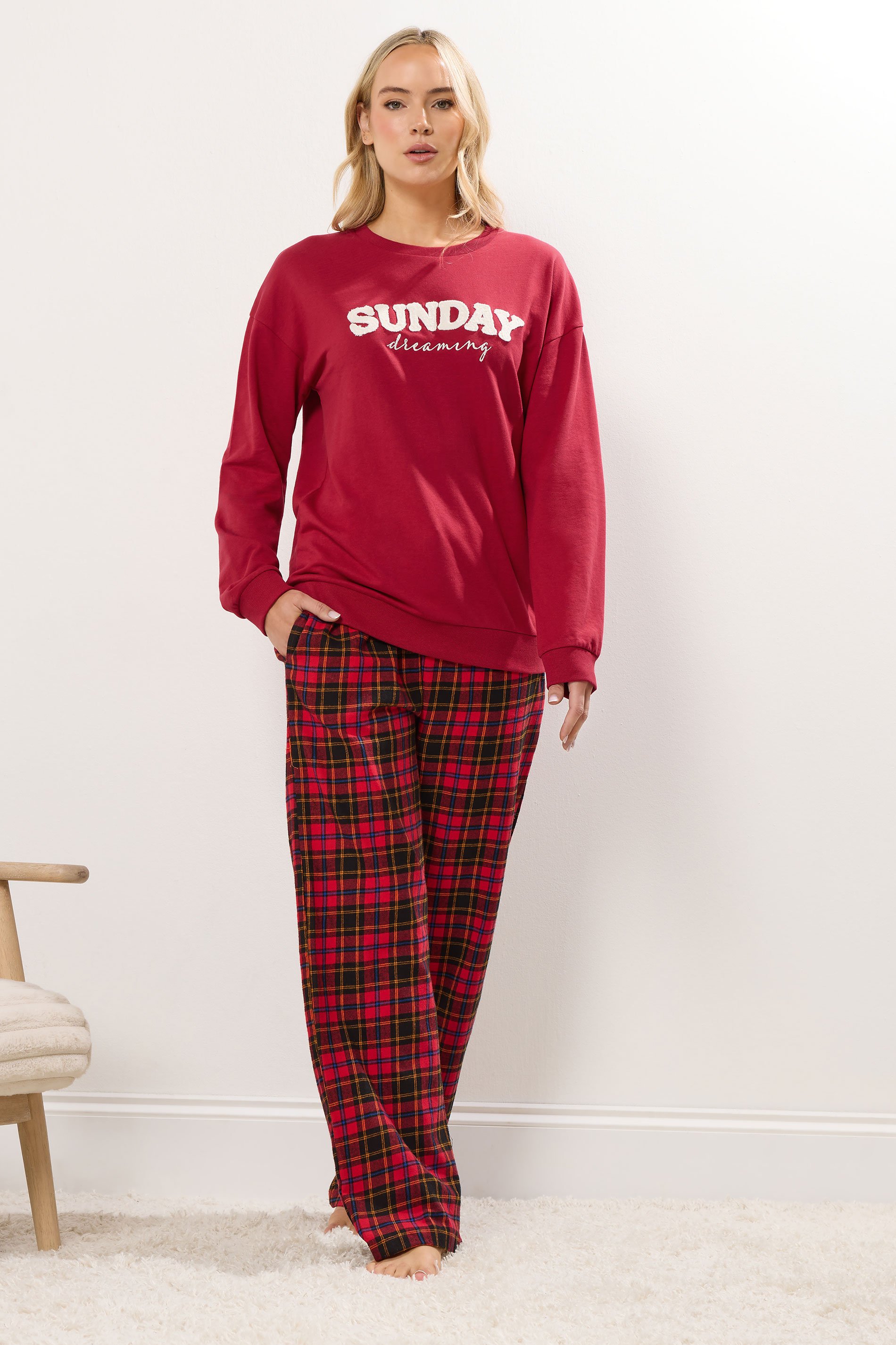 LTS Tall Red 'Sunday Dreaming' Slogan Lounge Top | Long Tall Sally 2