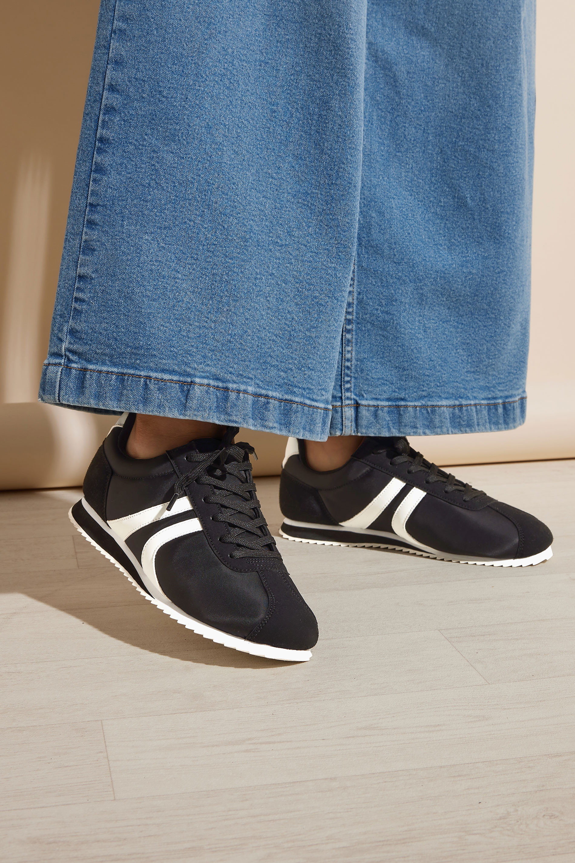 Black Side Stripe Trainers in Extra Wide EEE Fit | Yours Clothing 1