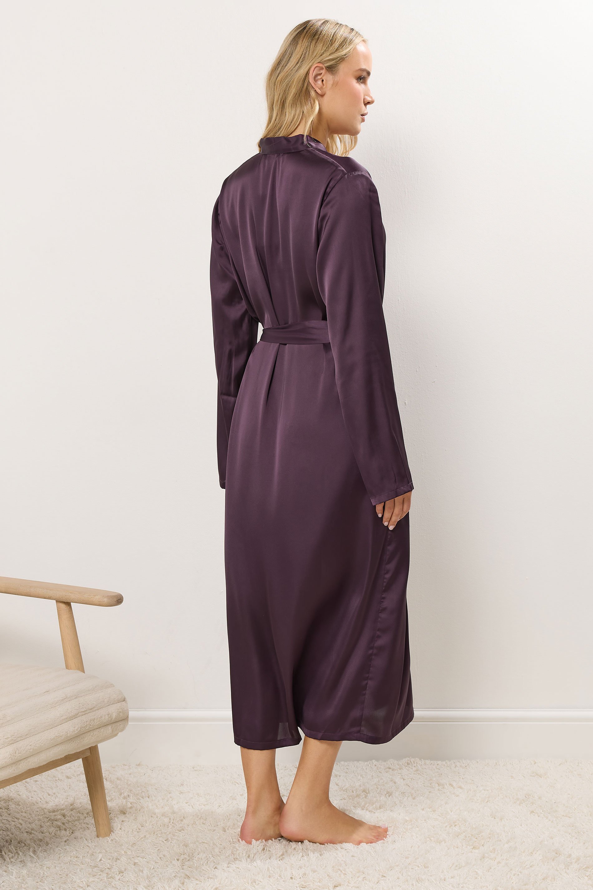 LTS Tall Burgundy Red Maxi Satin Robe | Long Tall Sally 3