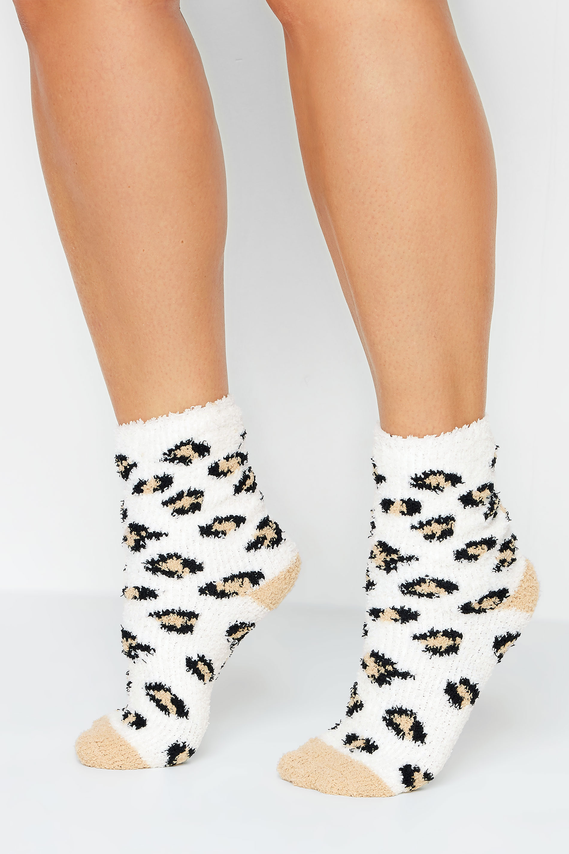 YOURS 2 PACK Black & White Animal Print Cosy Ankle Socks | Yours Clothing 2