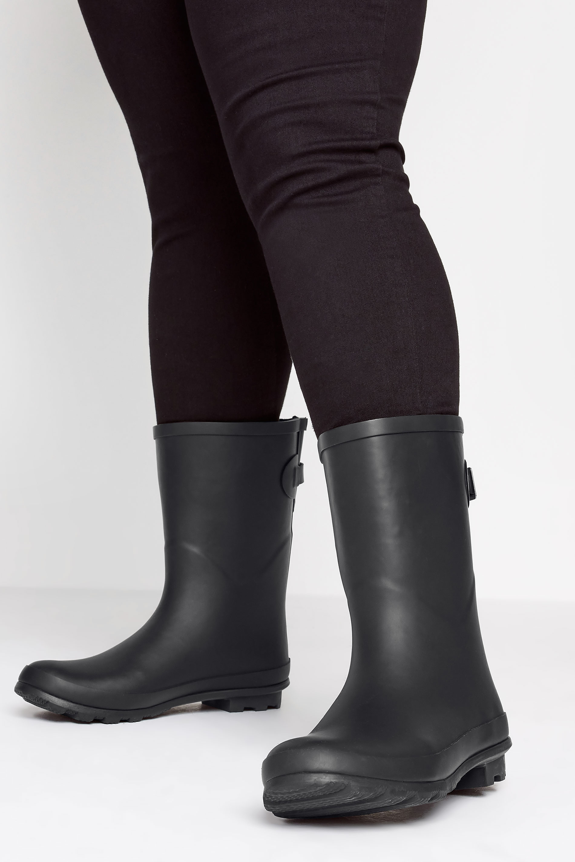 Black Mid Calf Wellies In Wide E Fit | Yours Clothing 1