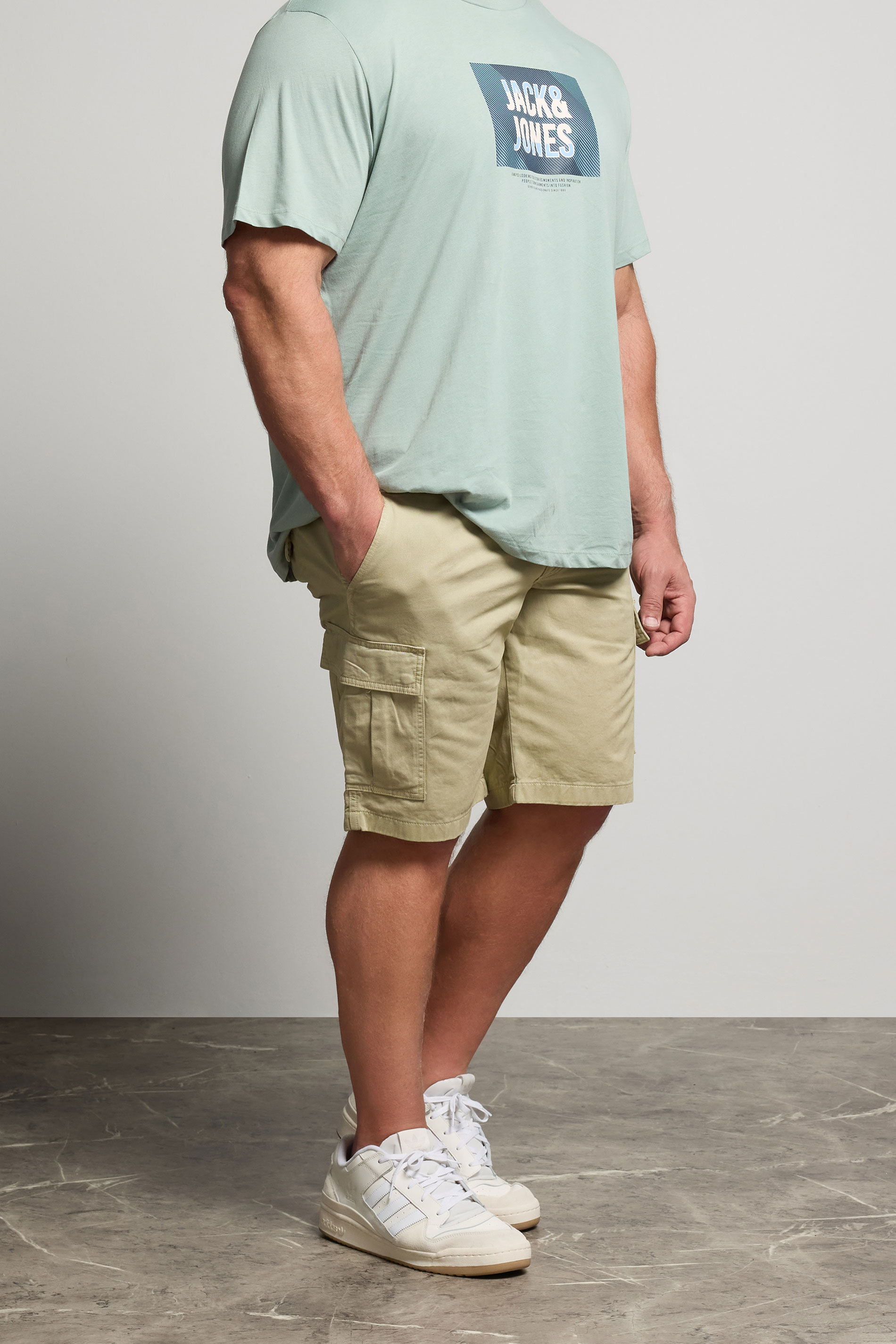 JACK & JONES Big & Tall Crockery Brown Cargo Shorts | BadRhino 1