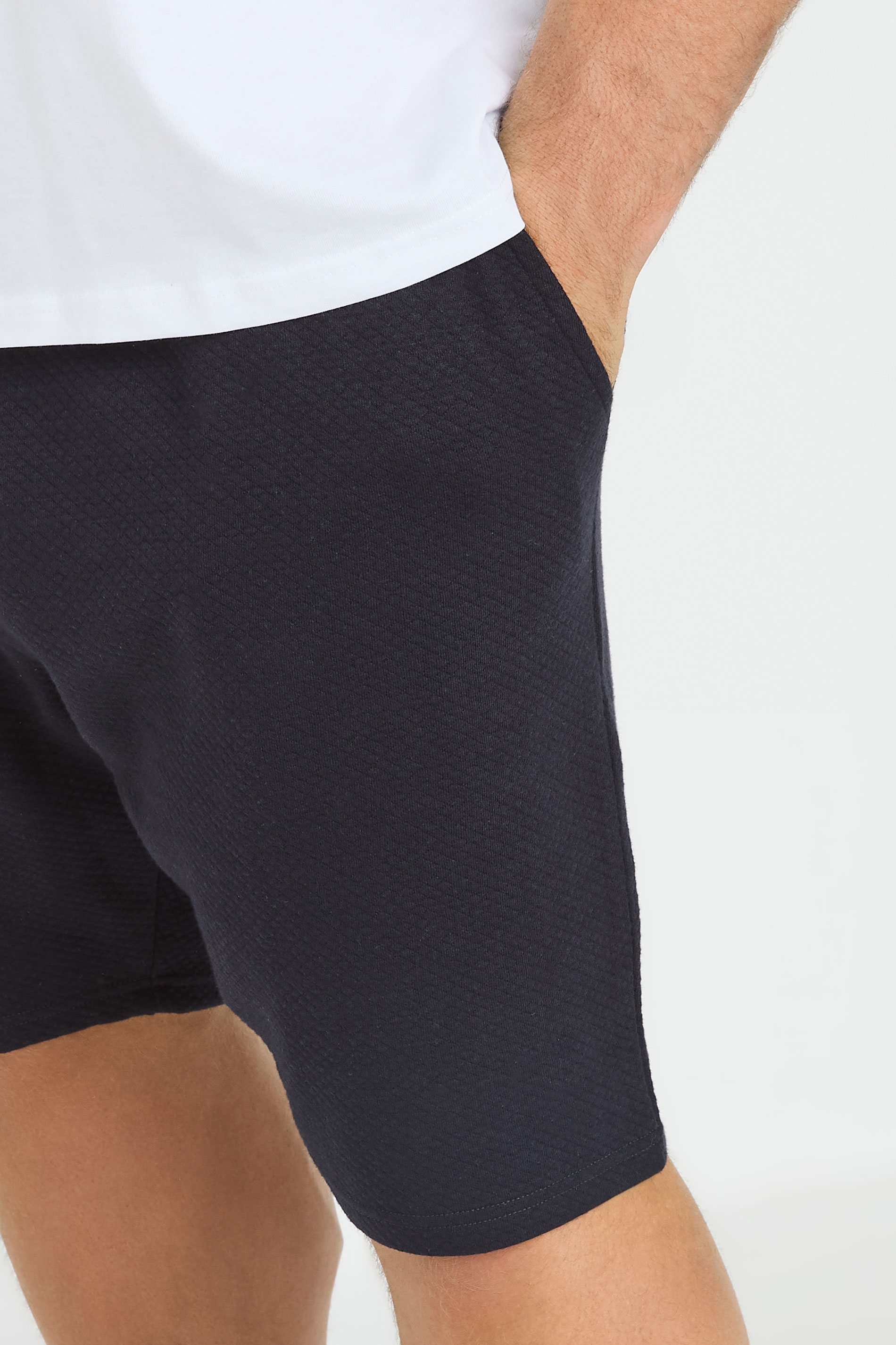 BadRhino Big & Tall Navy Blue Diamond Quilted Shorts | BadRhino 4