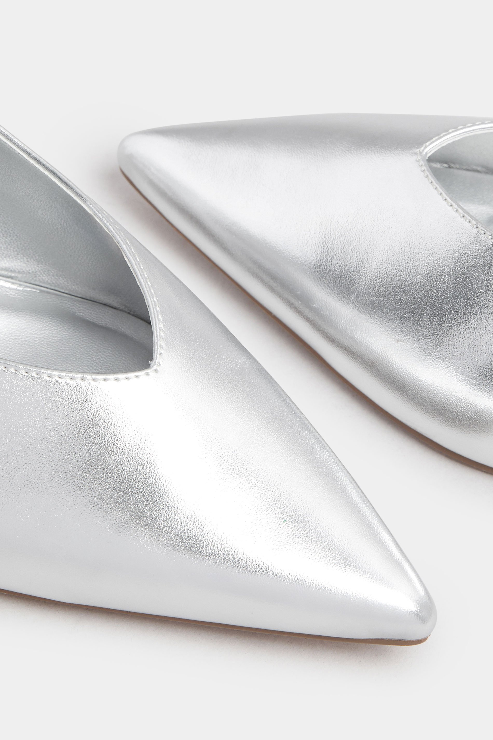 LTS Silver Pointed Slingback Kitten Heel | Long Tall Sally 5