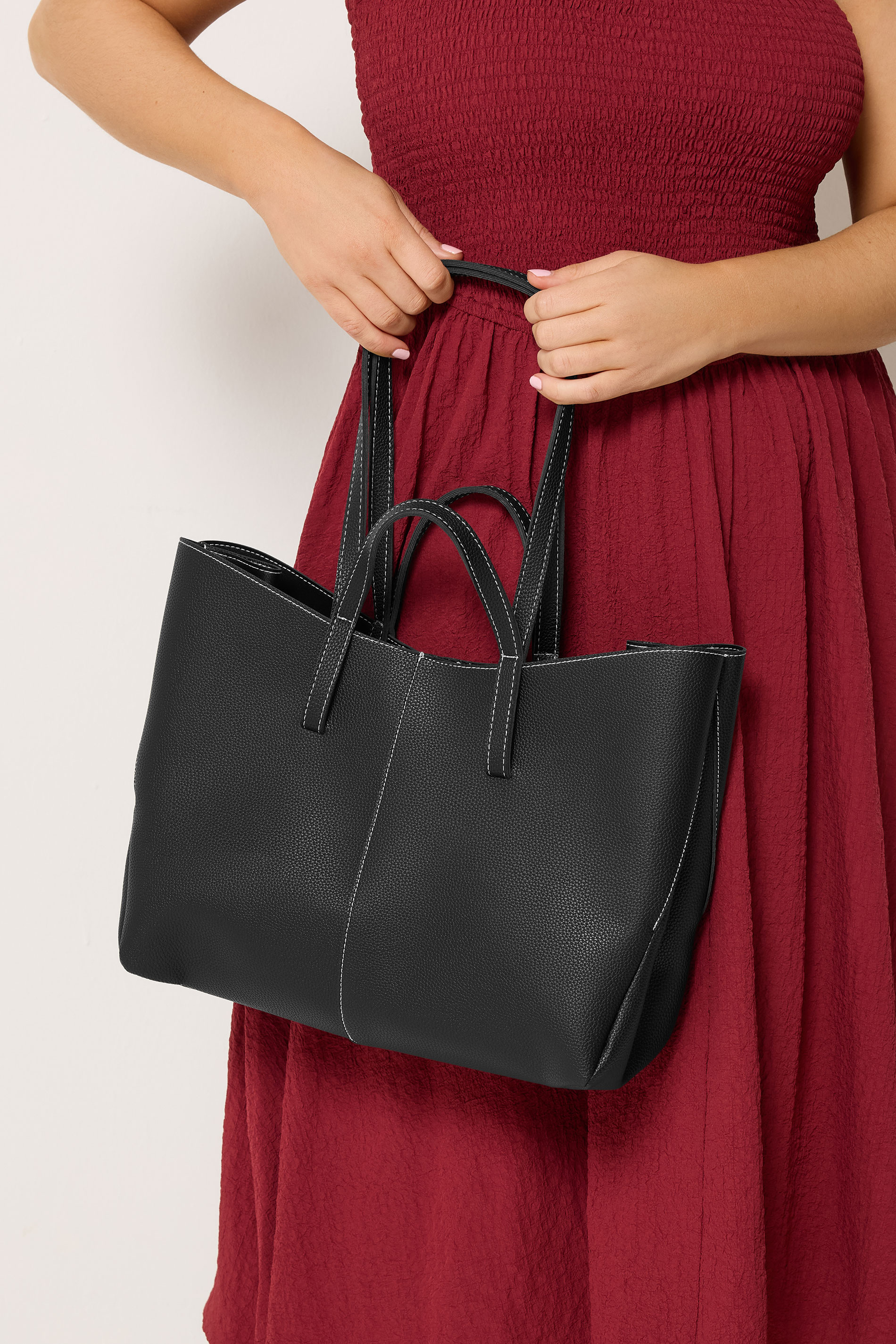 Black Faux Leather Slouchy Shoulder Bag | Yours Clothing 1