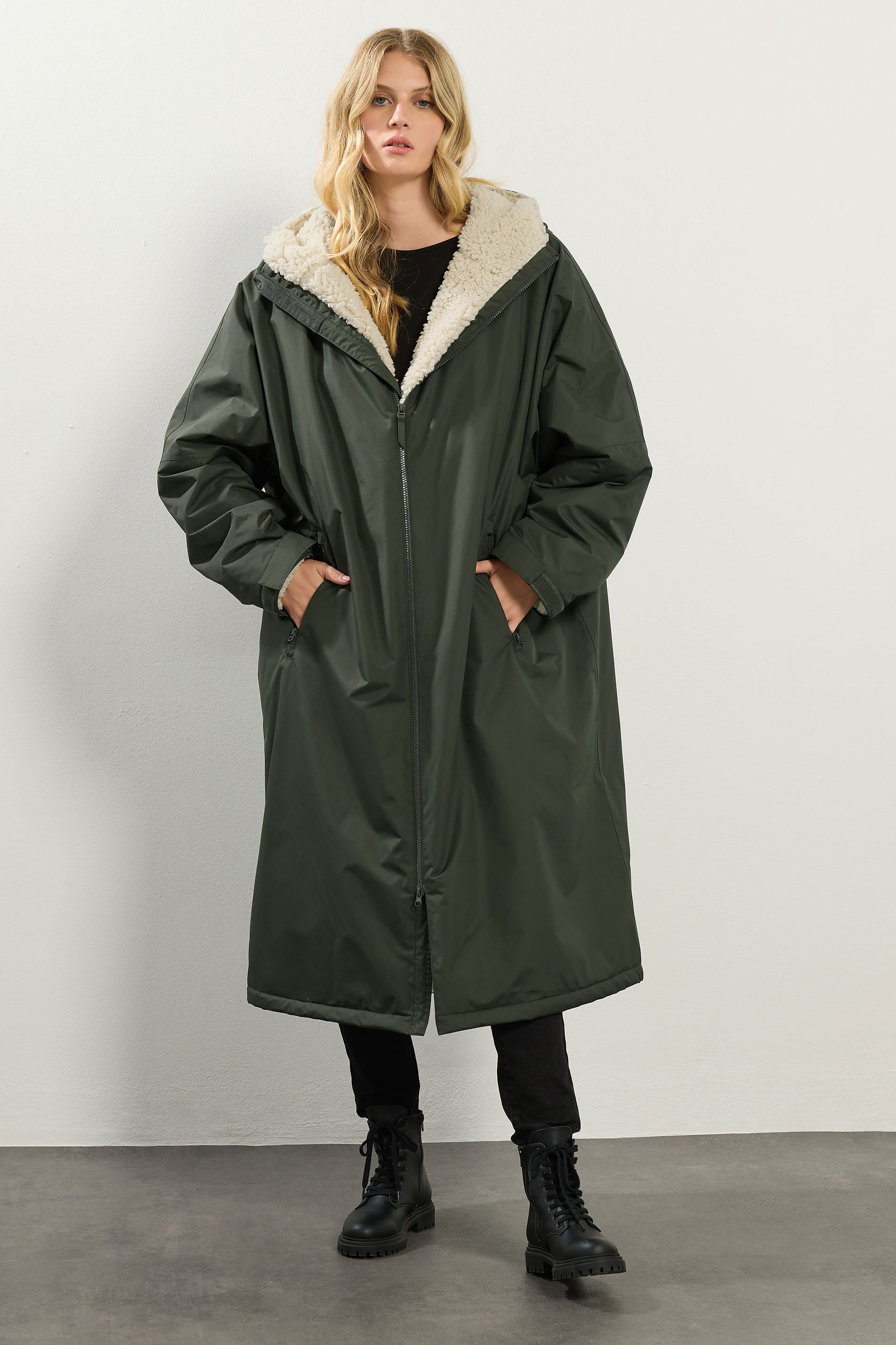 LTS Tall Khaki Green Waterproof Fleece Lined Robe | Long Tall Sally 2